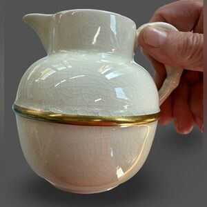Vintage‎ Crown Ducal Golden Guernsey Creamer Pitcher England 4.25”